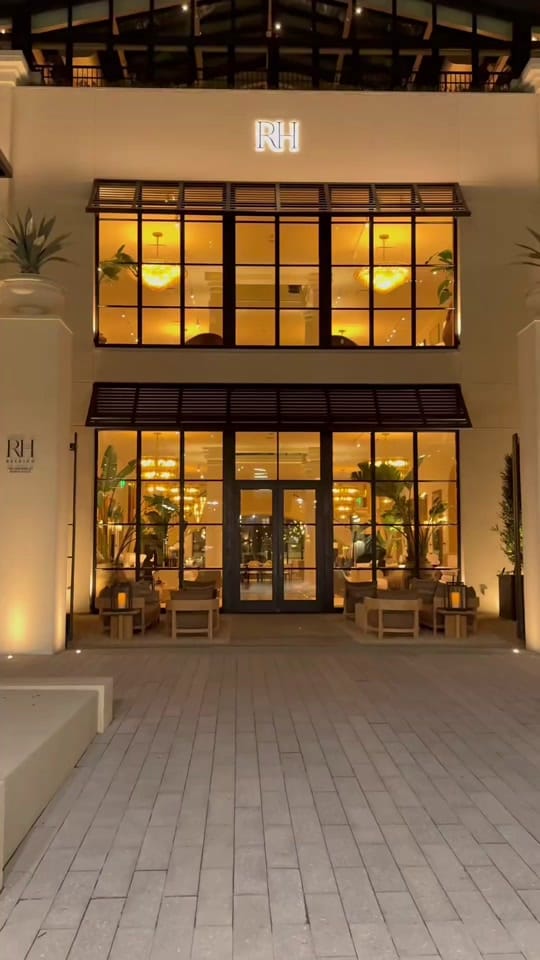 Post 2 by Chef Lovee on TikTok (video)