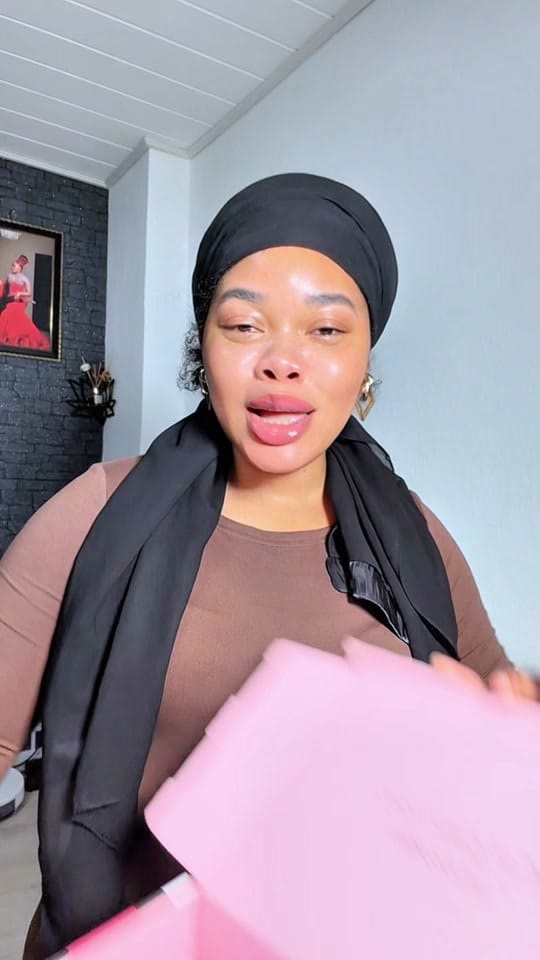 Post 7 by simply_queeneeth on TikTok (video)