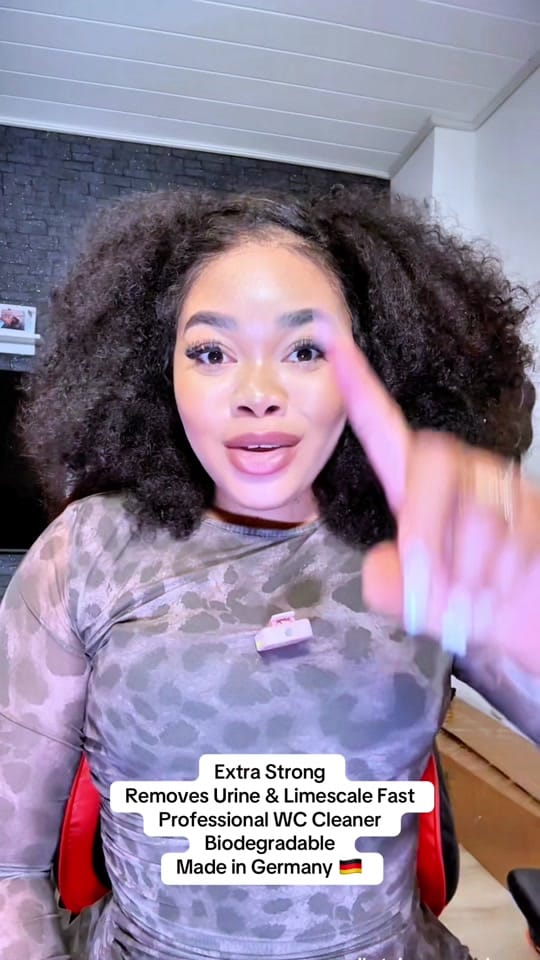 Post 8 by simply_queeneeth on TikTok (video)