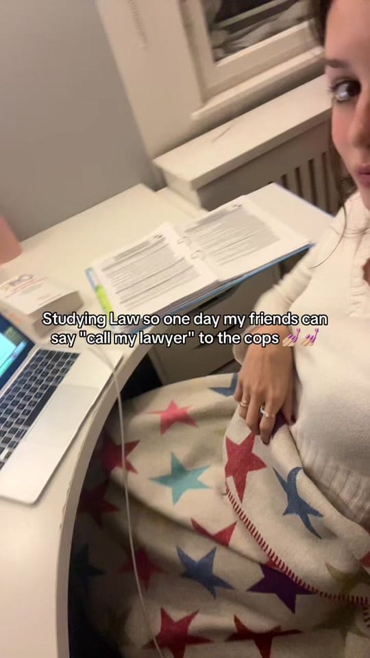 Post 8 by Lotti on TikTok (video)