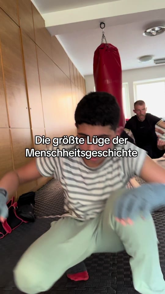 Post 1 by SensaiSam - Gymfluencer No.1 on TikTok (video)