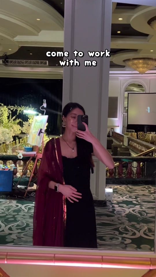 Post 9 by KVT Live Wedding Painter on TikTok (video)