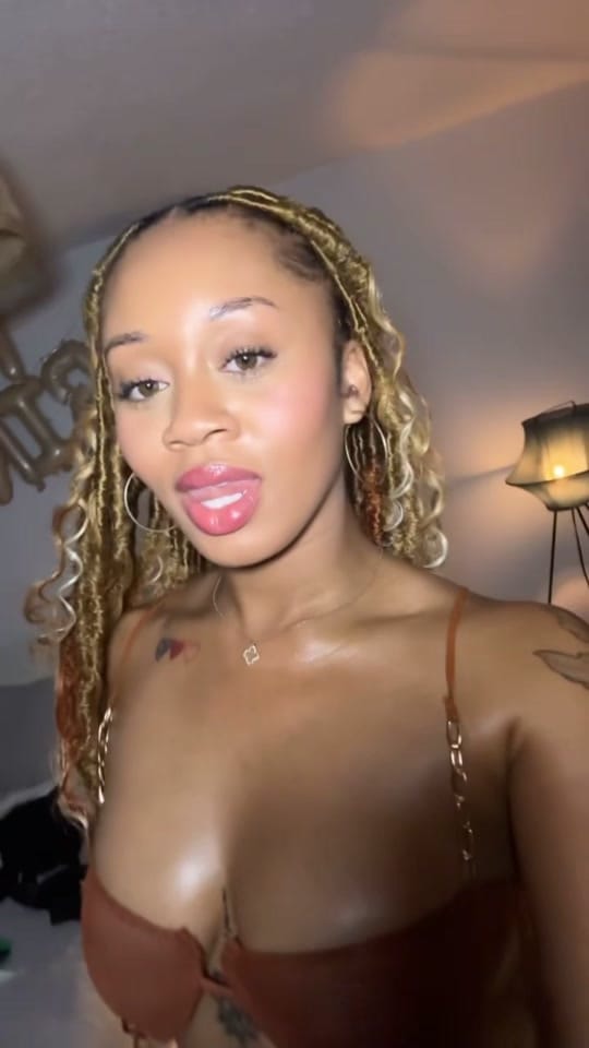 Post 3 by Essence Miaa on TikTok (video)