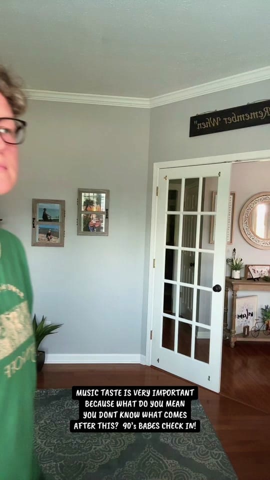 Post 1 by Kara Cole on TikTok (video)