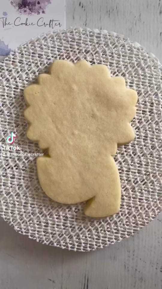 Post 2 by Lisa The Cookie Crafter on TikTok (video)
