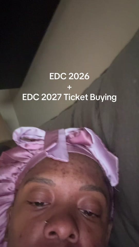 Post 2 by Kay⁷🪩📚📸 on TikTok (video)