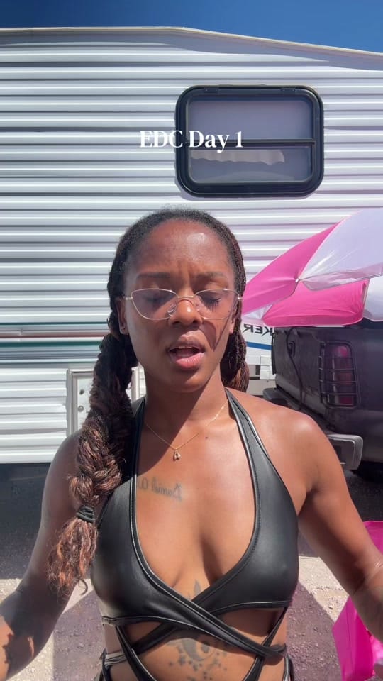 Post 6 by Kay⁷🪩📚📸 on TikTok (video)