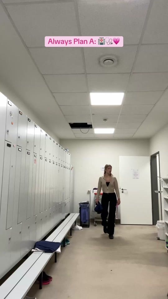 Post 5 by Schwester Anna💗🩺 on TikTok (video)