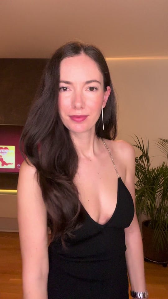 Post 7 by Ivana on TikTok (video)