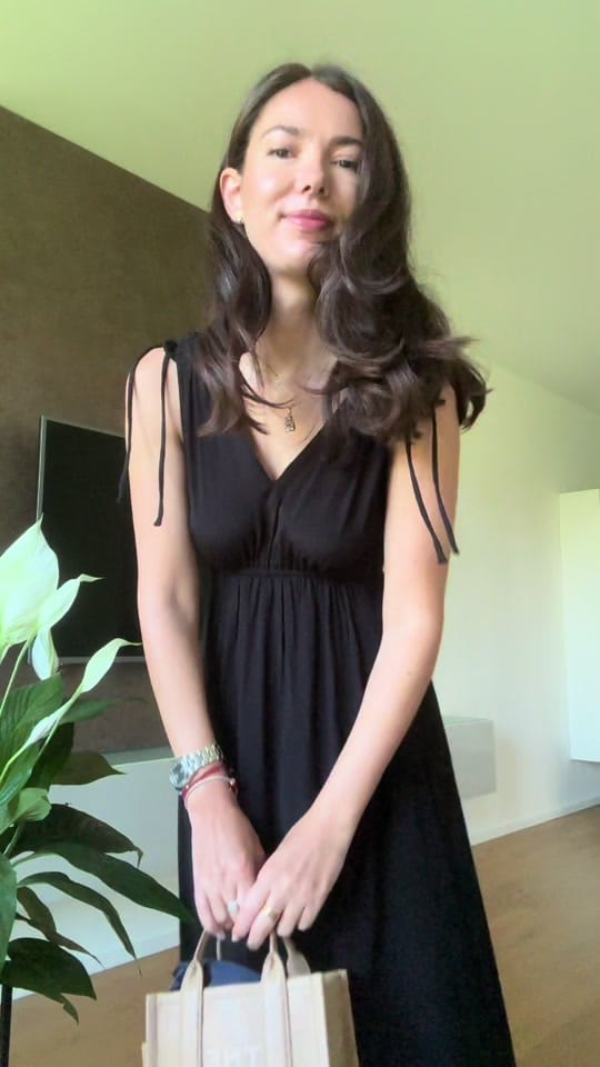 Post 4 by Ivana on TikTok (video)