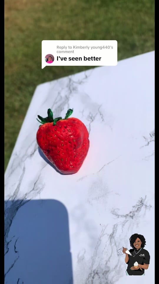 Post 3 by oliviag. 🖤🧁 on TikTok (video)