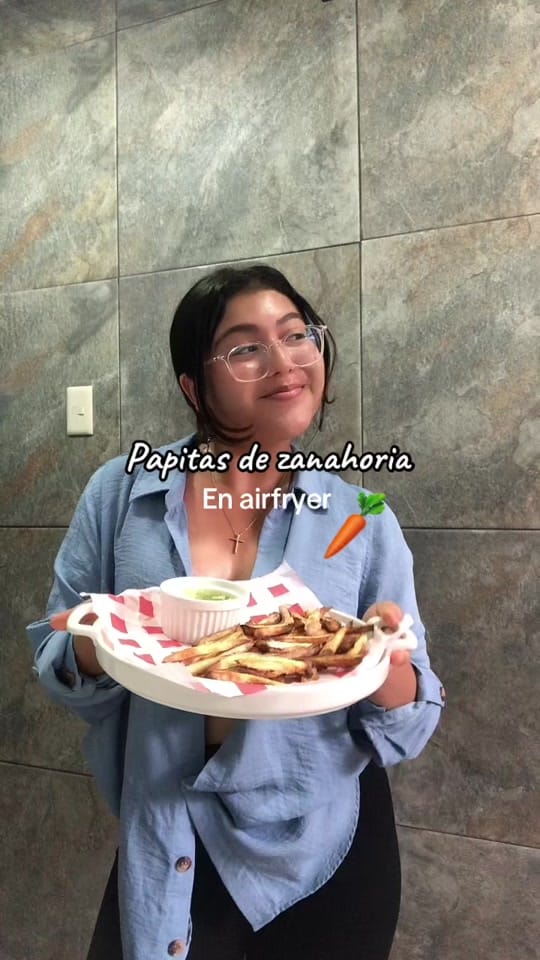 Post 2 by 𝐉𝐮𝐥𝐢𝐬𝐬𝐚 𝐎𝐫𝐨𝐳𝐜𝐨 on TikTok (video)