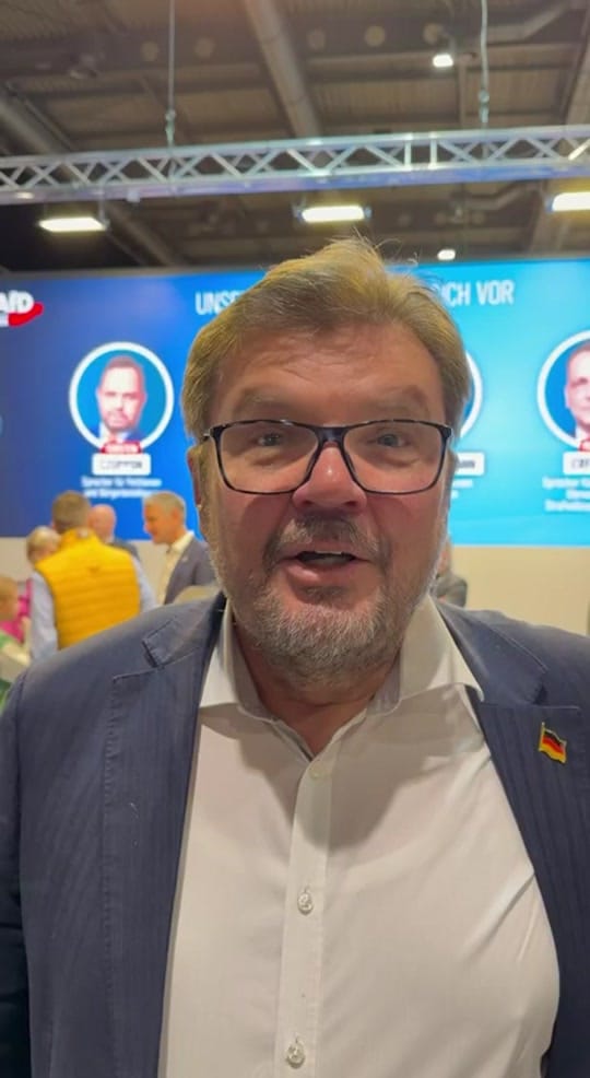 Post 6 by Michael Kaufmann on TikTok (video)