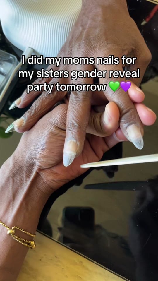 Post 3 by The Real Erindish on TikTok (video)