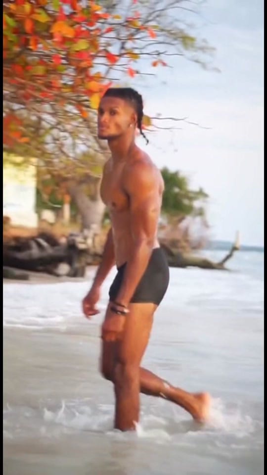 Post 9 by Rock Feller on TikTok (video)