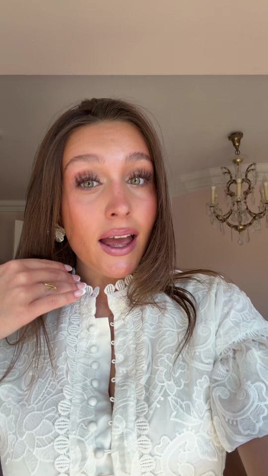 Post 3 by N I N O on TikTok (video)