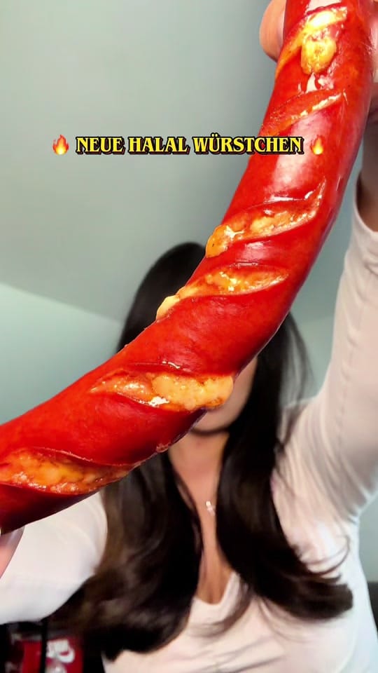 Post 1 by H U E 🇻🇳 on TikTok (video)