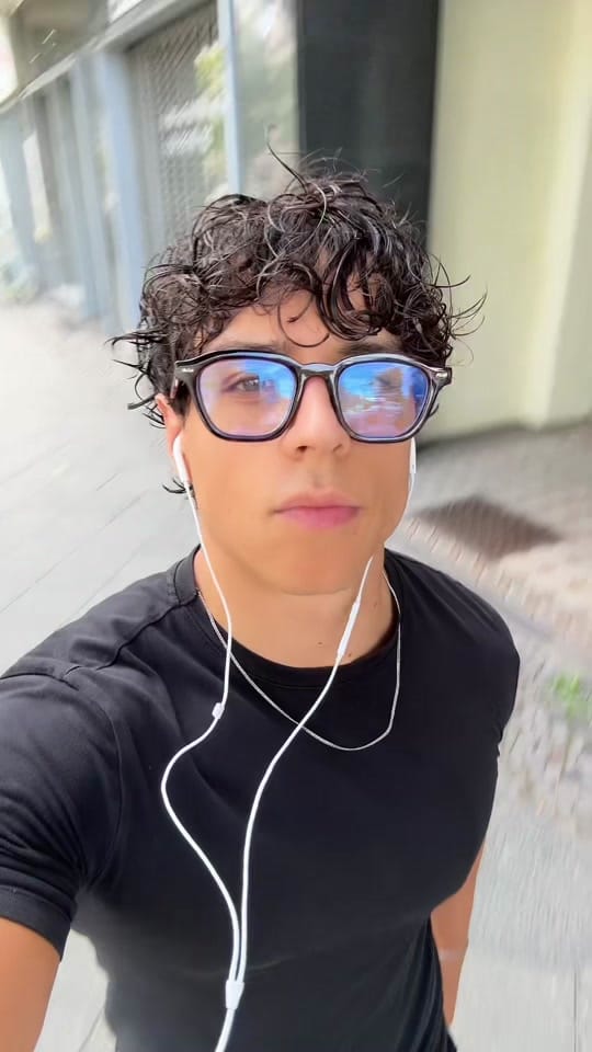 Post 1 by victor.kadam on TikTok (video)