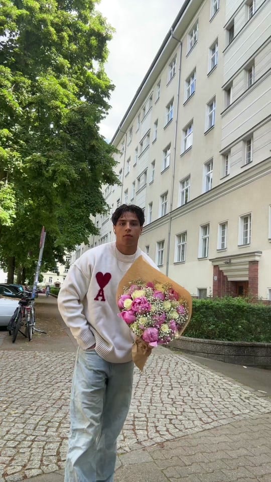 Post 10 by victor.kadam on TikTok (video)