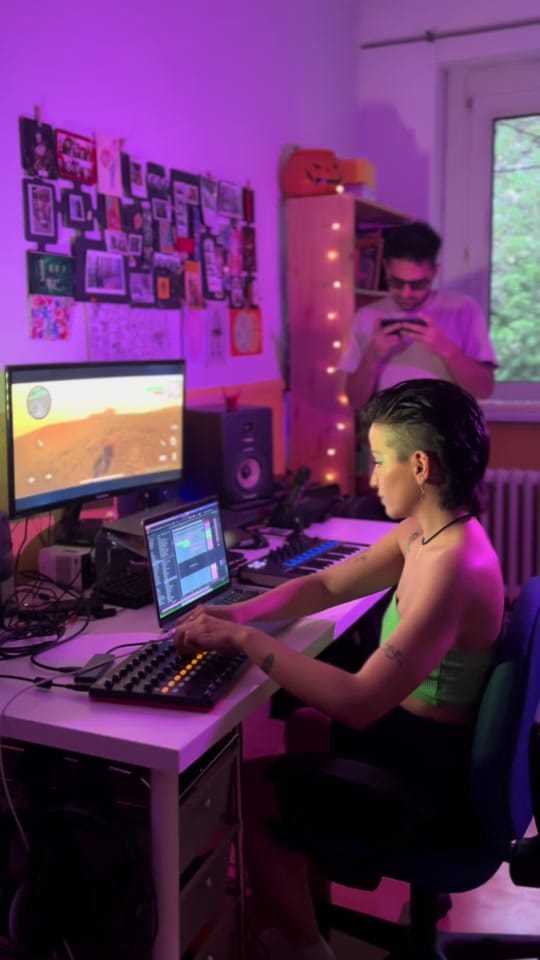 Post 3 by Duos Duet on TikTok (video)