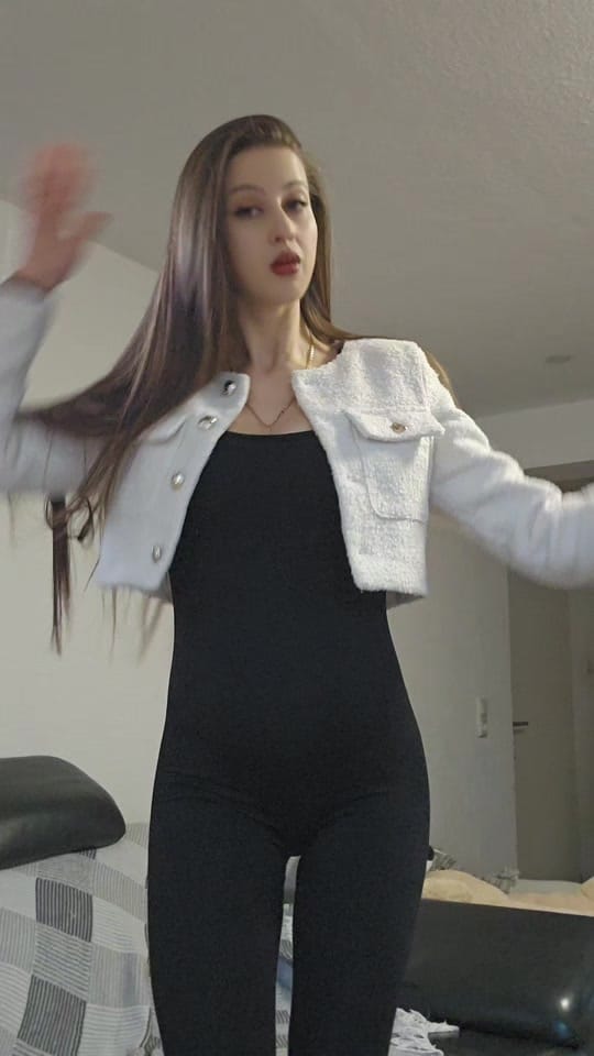 Post 6 by Demy🔥 on TikTok (video)