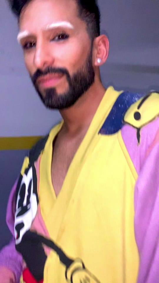 Post 5 by Gabo Usandivaras on TikTok (video)