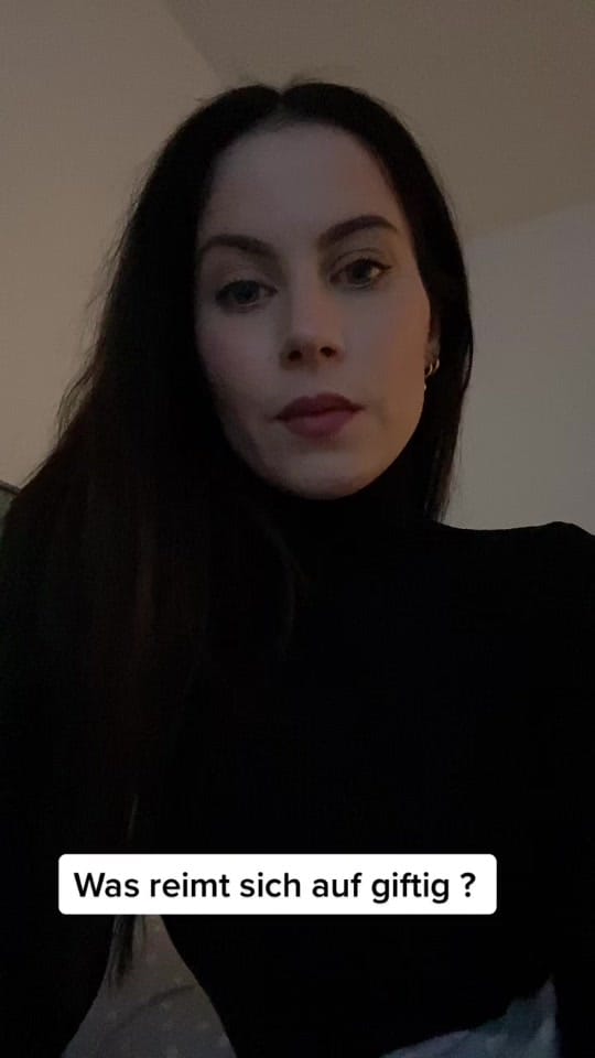 Post 8 by Valea Scalabrino on TikTok (video)
