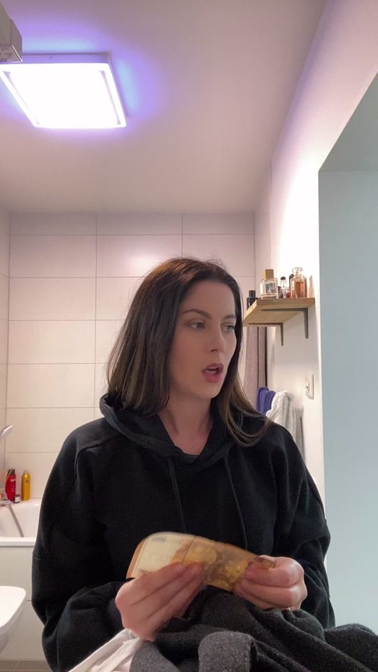 Post 5 by Valea Scalabrino on TikTok (video)