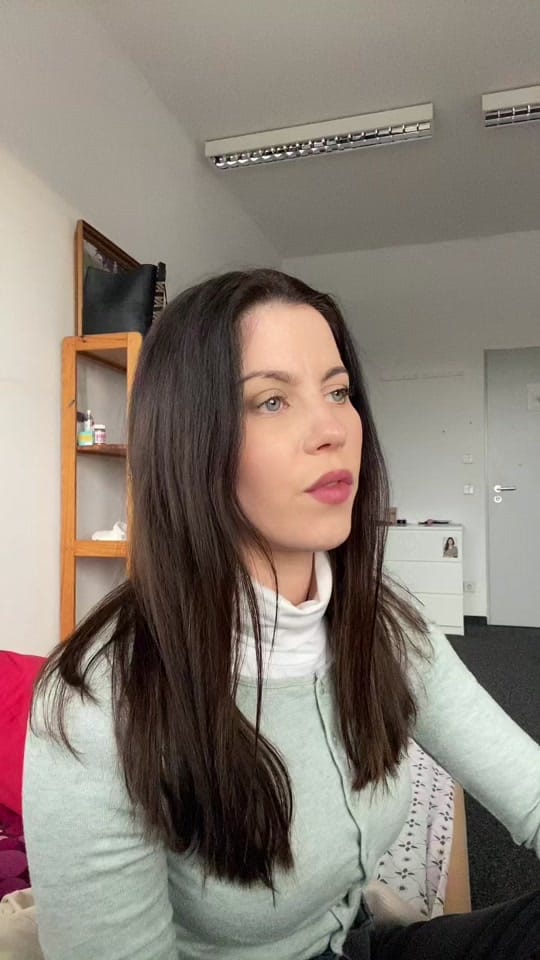 Post 9 by Valea Scalabrino on TikTok (video)