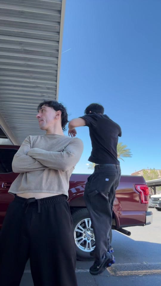 Post 8 by Jose Gonzalez on TikTok (video)