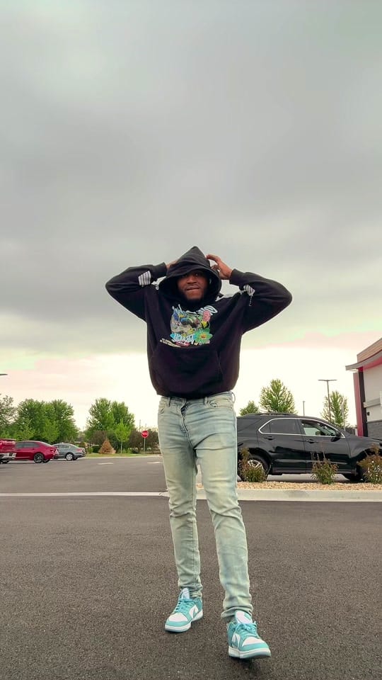 Post 1 by DLOW on TikTok (video)