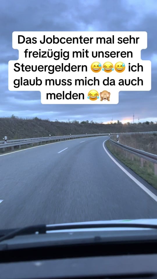 Post 7 by Marco 2.0 on TikTok (video)