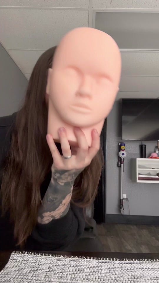 Post 1 by Hadley Martin on TikTok (video)