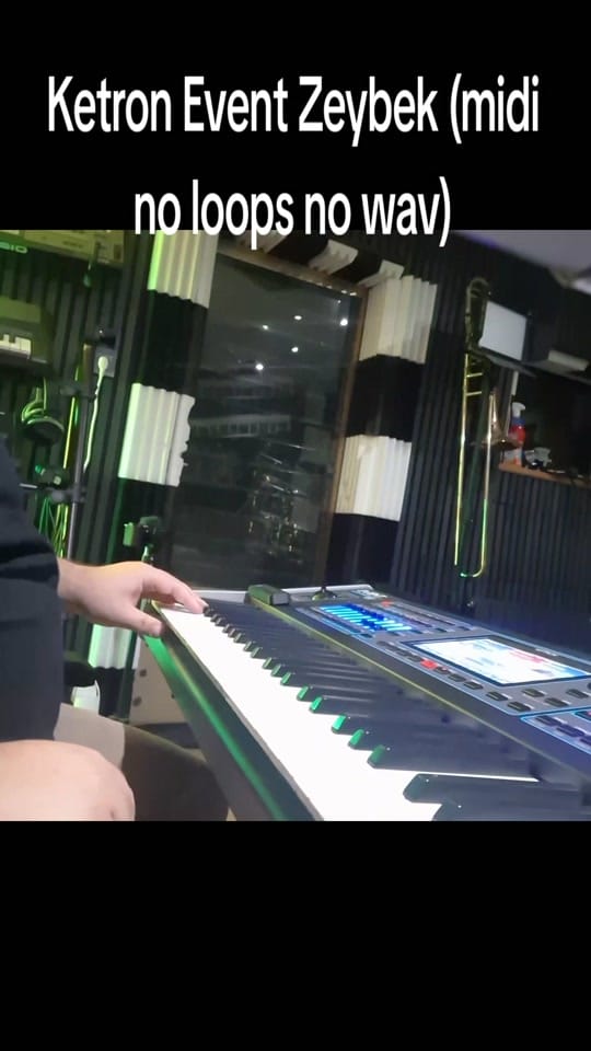 Post 4 by 🎶Musi🎶 on TikTok (video)