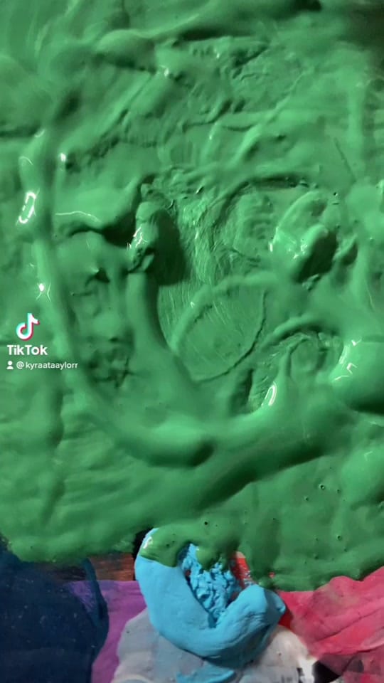 Post 2 by Kyra Taylor on TikTok (video)
