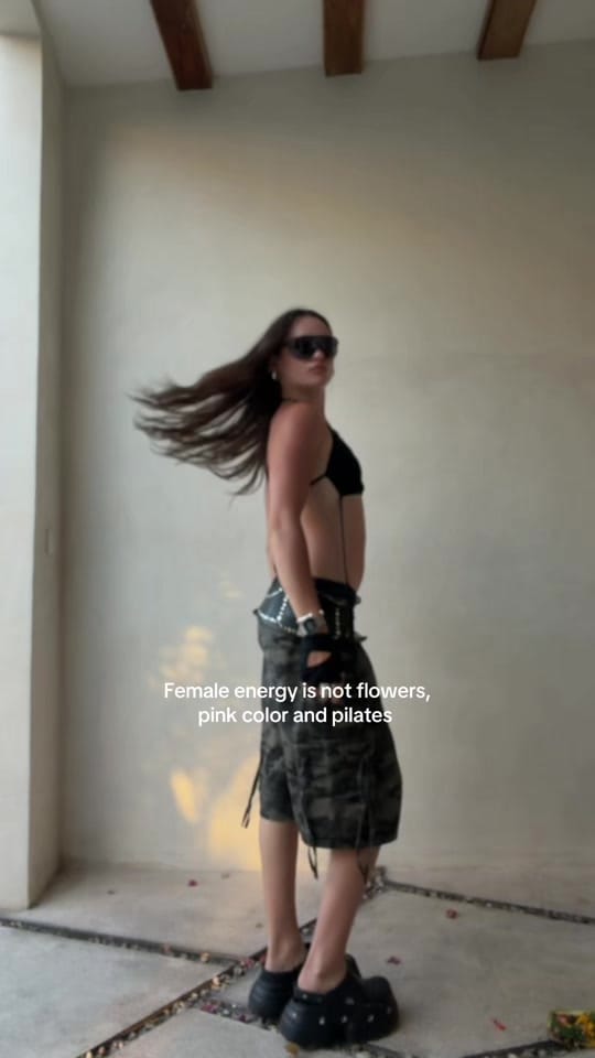 Post 5 by ANASTASIIA YEVSTAFIIEVA on TikTok (video)