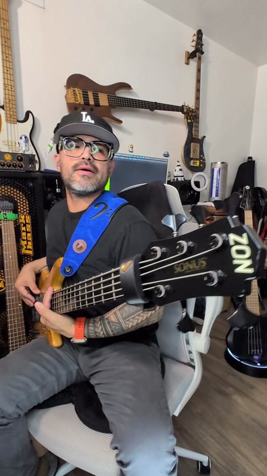 Post 3 by Edgar Alvarado on TikTok (video)