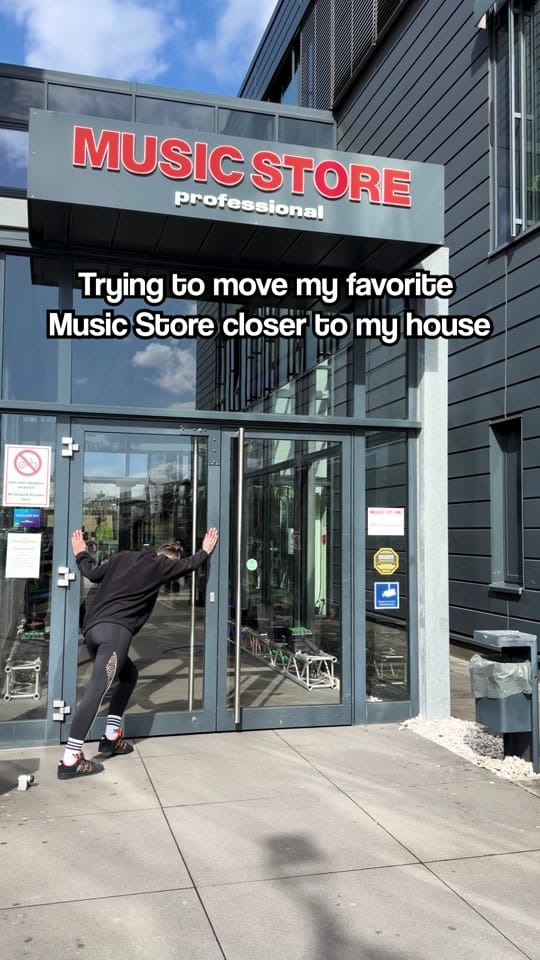 Post 7 by MUSIC STORE professional on TikTok (video)