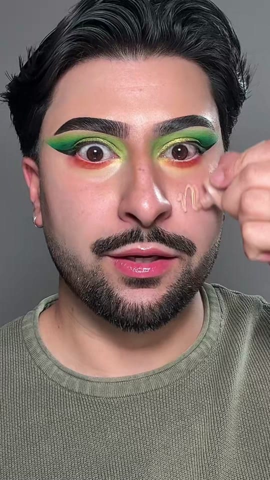 Post 1 by Arwin | Makeup Artist on TikTok (video)