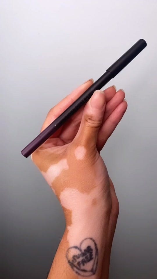 Post 6 by F̴A̵L̷L̵O̸N̷ on TikTok (video)