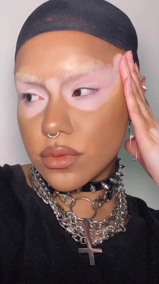 Post 9 by F̴A̵L̷L̵O̸N̷ on TikTok (video)