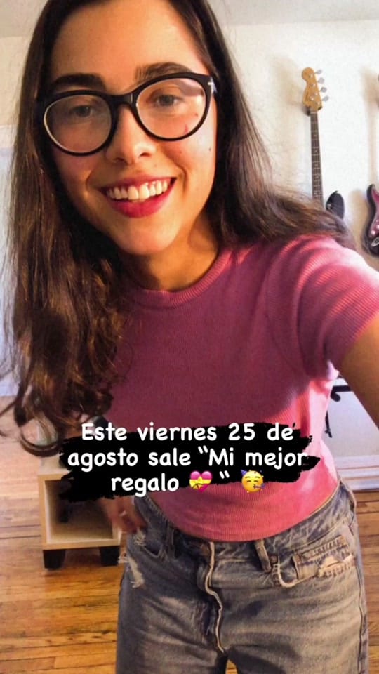Post 7 by Rayna música on TikTok (video)