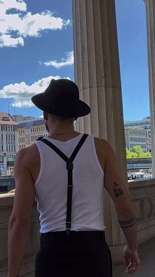 Post 3 by Nate Xander on TikTok (video)