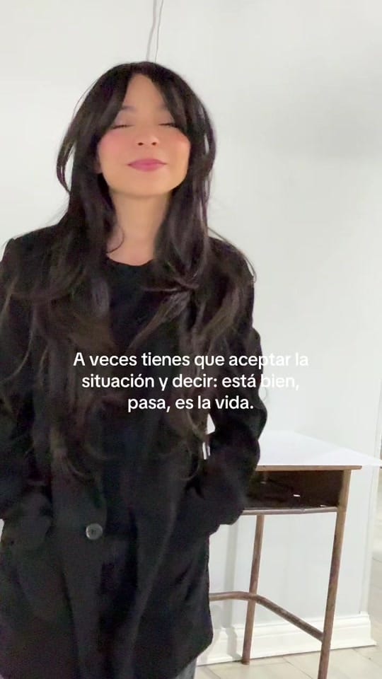 Post 5 by samples damy oficial on TikTok (video)