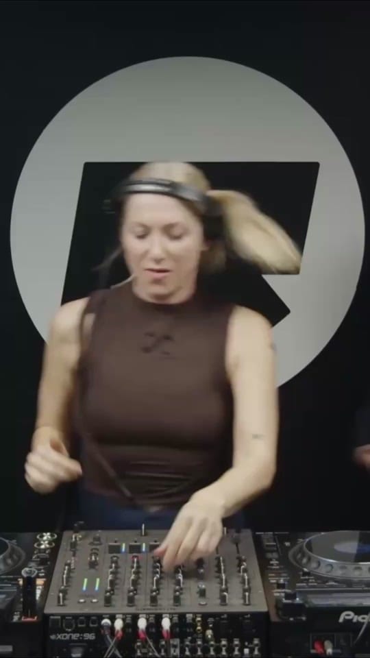 Post 4 by Ellen Allien on TikTok (video)