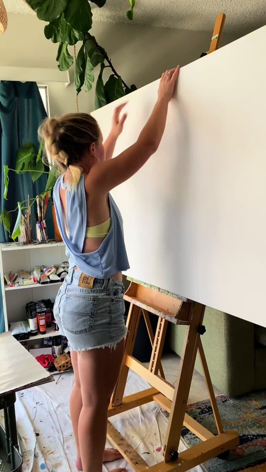 Post 7 by Juju Creates Art on TikTok (video)