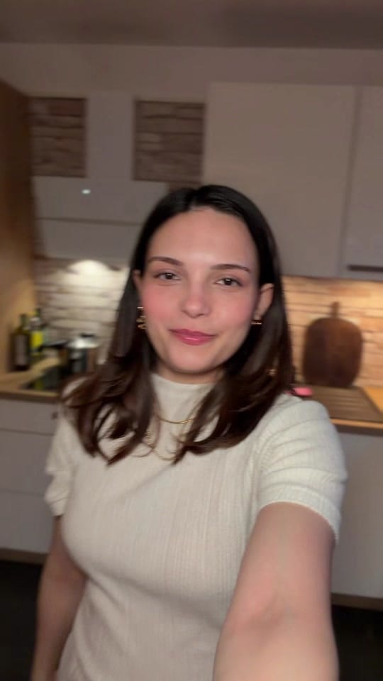 Post 3 by Sevde on TikTok (video)
