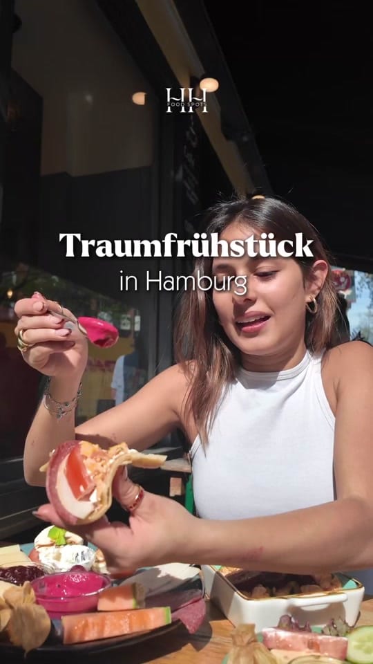 Post 3 by Hamburg Food Spots on TikTok (video)