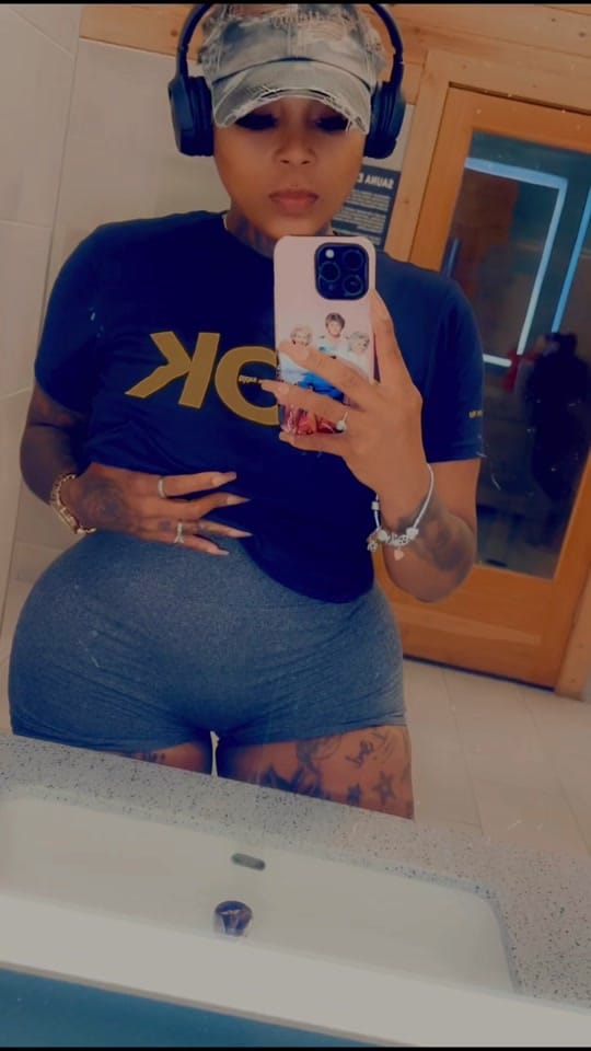Post 2 by Nikki88 on TikTok (video)