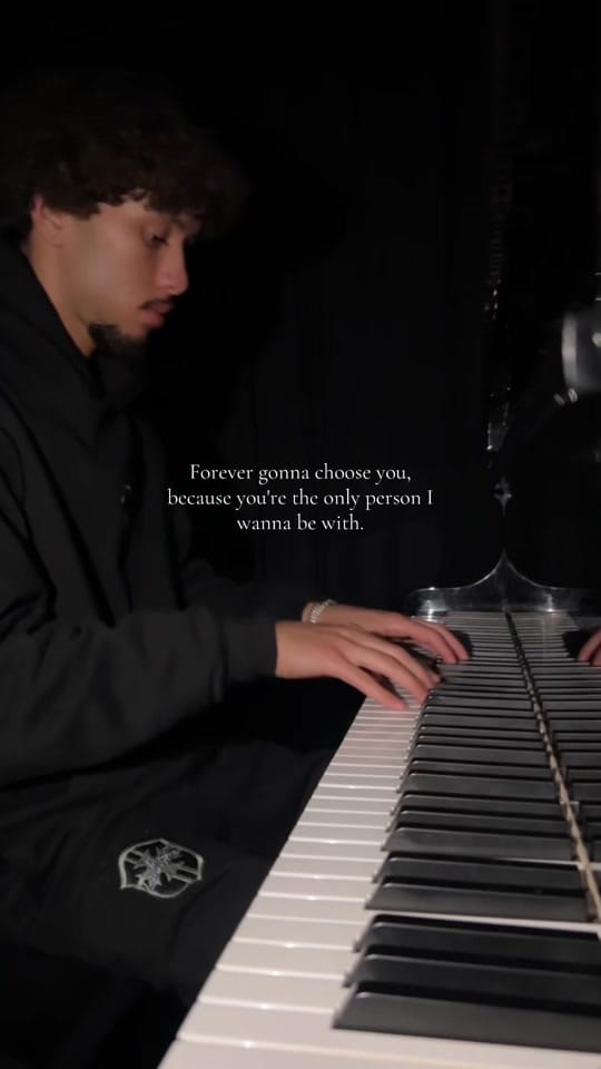 Post 6 by PianoJones on TikTok (video)